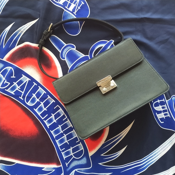 ❤️‍🔥HURRY!! STORE CLOSE THIS WEEK!! JEAN PAUL GAULTIER HANDBAG - Picture 3 of 11